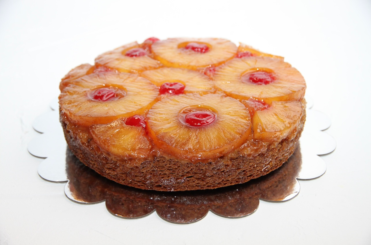 Pineapple cake png with AI generated. 26774540 PNG